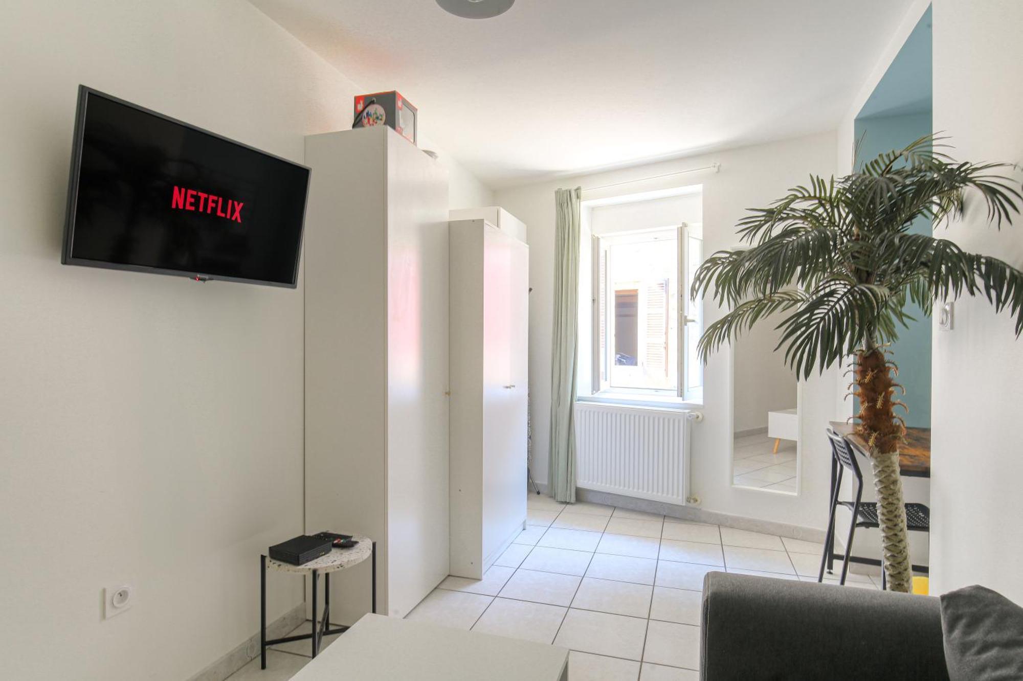 Le Triplex, 2 Chambres, 2 Salles De Bain Lagnieu エクステリア 写真